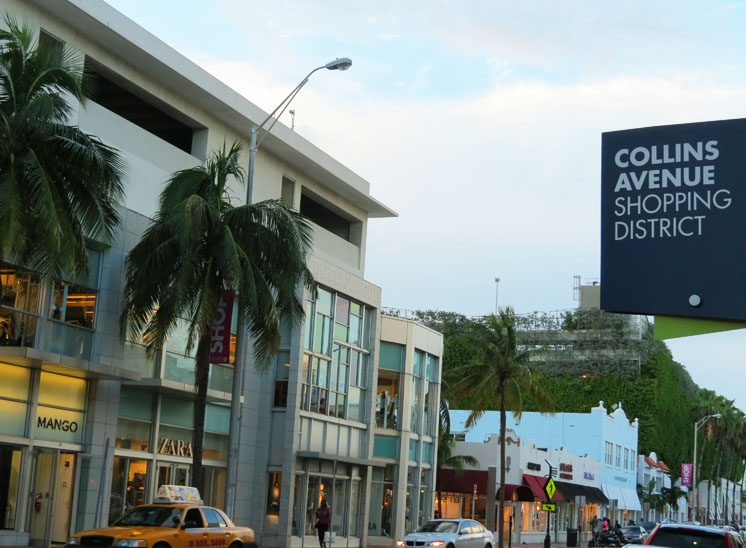 Shopping District: a região mais chique de Miami para compras na Collins Ave. Foto: GC/Blog Vambora! Shopping District: a região mais chique de Miami para compras na Collins Ave. Foto: GC/Blog Vambora!