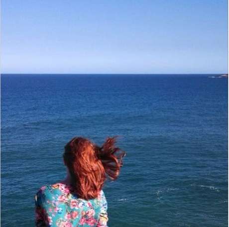 Essa foto da Marina Ruy Barbosa é outra opção, mas só vale se apenas sua cara estiver naqueles dias bad, bad, bad. O seu cabelo precisa estar impecável como o dela, senão é melhor esquecer o instagram por um tempo, ok? Foto: Instagram / Reprodução Essa foto da Marina Ruy Barbosa é outra opção, mas só vale se apenas sua cara estiver naqueles dias bad, bad, bad. O seu cabelo precisa estar impecável como o dela, senão é melhor esquecer o instagram por um tempo, ok? Foto: Instagram / Reprodução