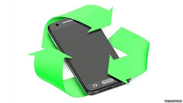 Reutilizar o seu celular antigo é outra forma de reciclar (Foto: ThinkStock/ BBC)