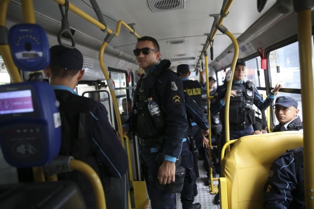 Após a série de ataques no Ceará, a Força Nacional de Segurança Pública está fazendo o policiamento ostensivo nas ruas de Fortaleza, em apoio aos agentes de segurança do estado.