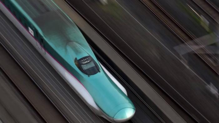 Japão testa trem-bala que alcança 400 km/h, o mais rápido do mundo - 1