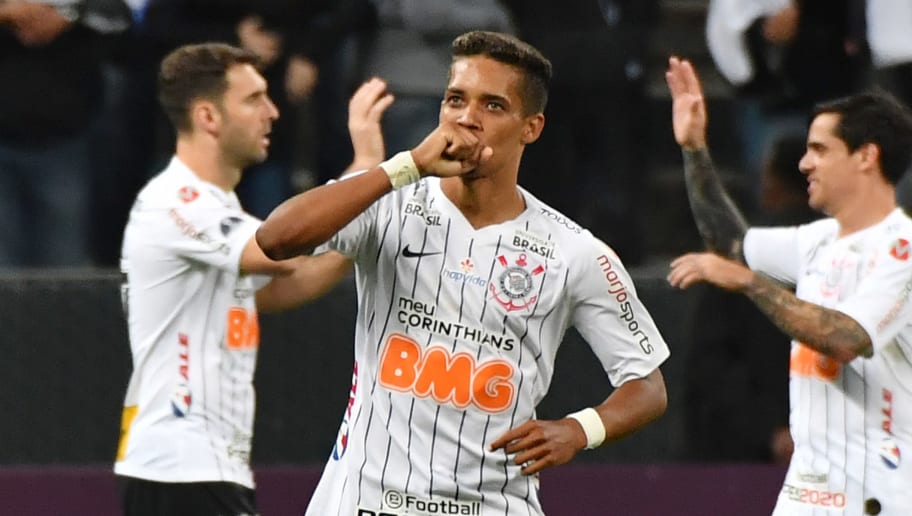 Após assédio de clubes da Europa, Corinthians bate o martelo sobre a situação de Pedrinho - 1