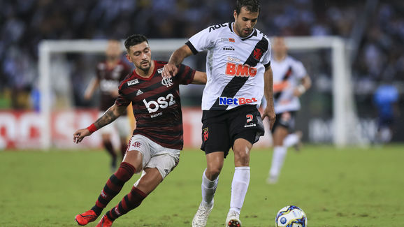 De Arrascaeta,Raul Caceres