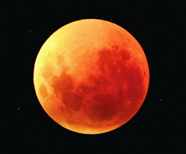 Mundo Positivo » Eclipse lunar raro acontece este mês e será visível em