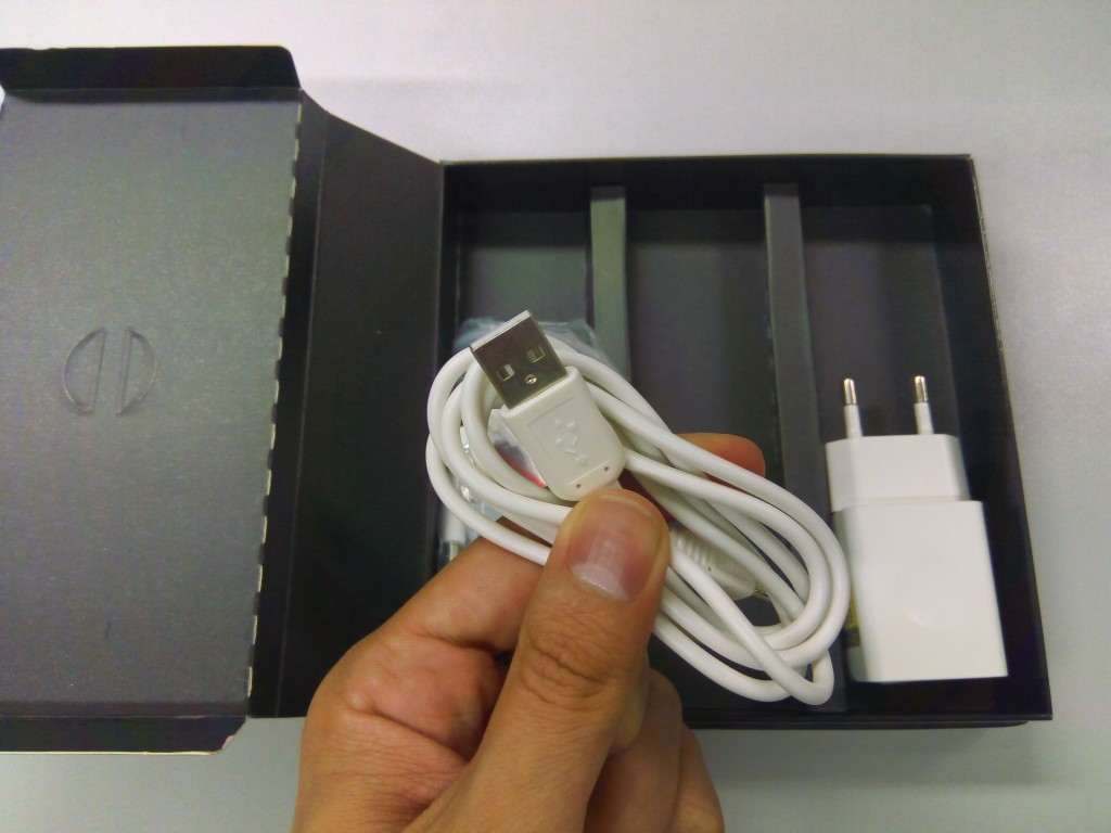 Unboxing: Veja o que vem na caixa do Quantum GO - 8