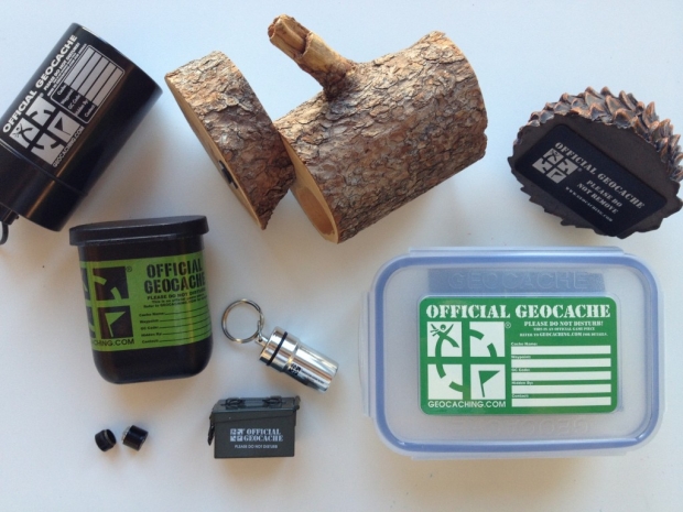 Geocache é um recipiente nos tamanhos micro, pequeno e normal