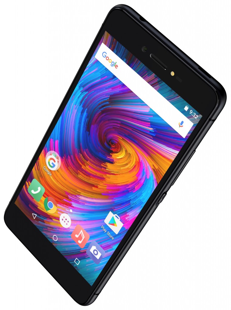 O Quantum GO2 tem uma tela AMOLED de 5