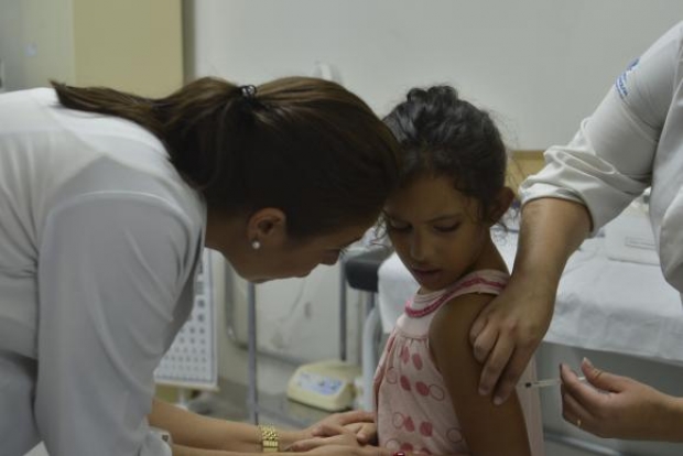 São Paulo - Campanha de vacinação contra febre amarela na Unidade Básica de Saúde Gleba do Pêssego, em Itaquera (Rovena Rosa/Agência Brasil)