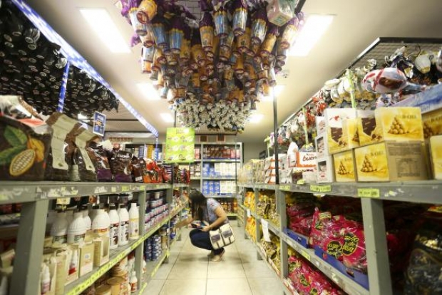 Brasília - Às vésperas da Páscoa, lojas em Brasília vendem ovos de páscoa (Marcelo Camargo/Agência Brasil)