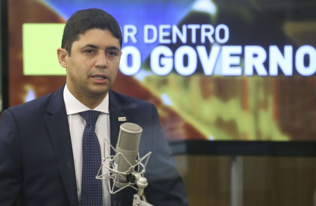 Brasília - O ministro Wagner Rosário, da Transparência e Controladoria-Geral da União (CGU), dá entrevista ao programa Por Dentro do Governo, da TV NBR. 