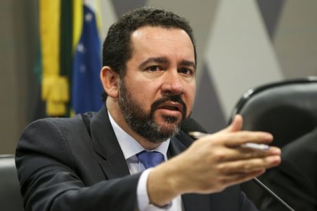 Brasília - O ministro interino do Planejamento, Orçamento e Gestão, Dyogo Oliveira, participa de audiência pública conjunta da CAE e CCJ do Senado (Marcelo Camargo/Agência Brasil)