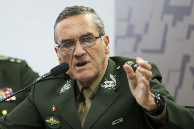 Brasília - O comandante do Exército, general Eduardo Dias da Costa Villas Boas, durante audiência pública na Comissão de Relações Exteriores e Defesa Nacional, do Senado (Marcelo Camargo/Agência Brasil)