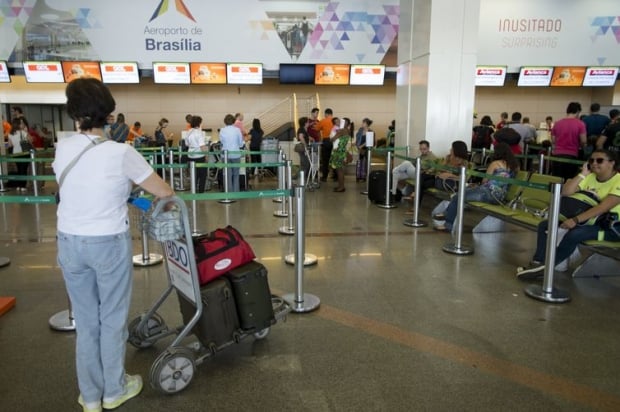 Brasília - Movimento é tranquilo no Aeroporto Juscelino Kubitschek