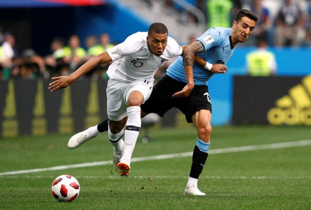 Copa 2018, França e Uruguai, Lances REUTERS/Jason Cairnduff