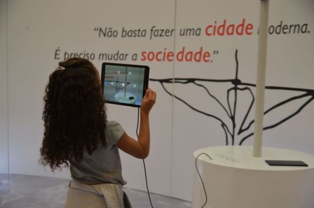 Exposição Niemeyer Sensorial, uma mostra interativa das obras do arquiteto Oscar Niemeyer, no shopping Pátio Higienópolis.