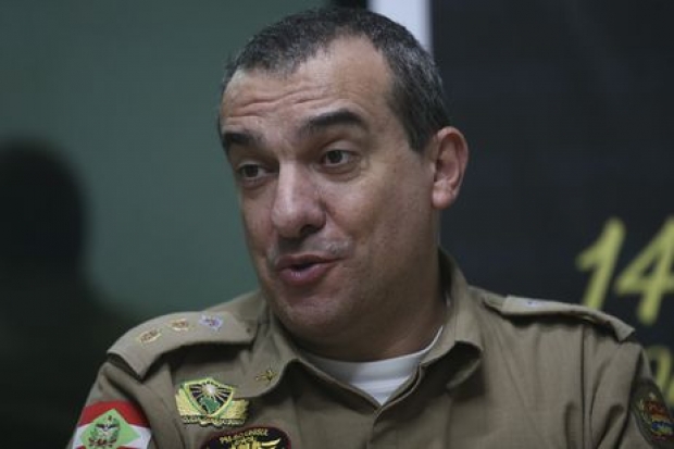 O comandante do 14º Batalhão da PM, Gildo Martins de Andrade Filho, diz que polícia trabalha com apoio da população de Jaraguá do Sul 