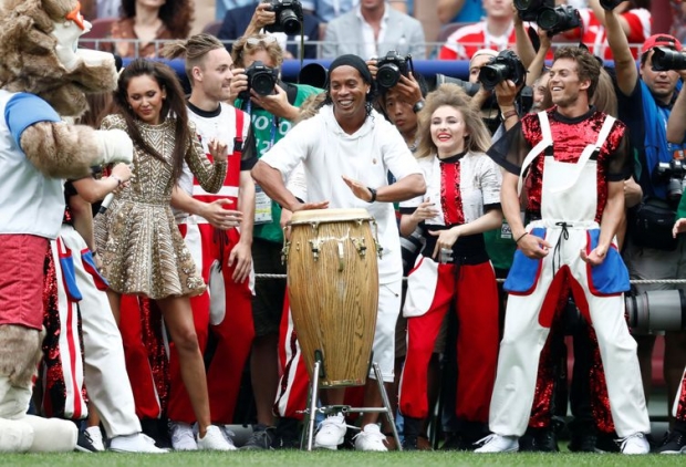 Ronaldinho Gaúcho foi um dos protagonistas da cerimônia de encerramento da Copa do Mundo da Rússia, antes da decisão do título entre França e Croácia.