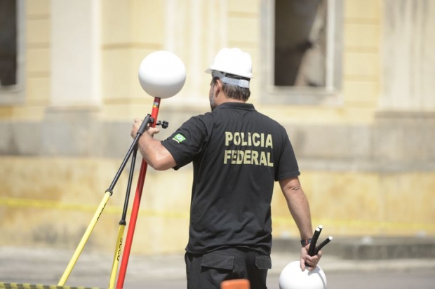 Polícia Federal usa scanner para mapeamento de áreas destrídas do Museu Nacional, no Rio. 