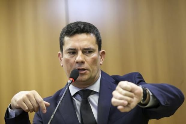 O ministro da Justiça e Segurança Pública, Sergio Moro, durante entrevista coletiva, após reunião com governadores e secretários estaduais de Segurança Pública para apresentar o Projeto de Lei Anticrime. 