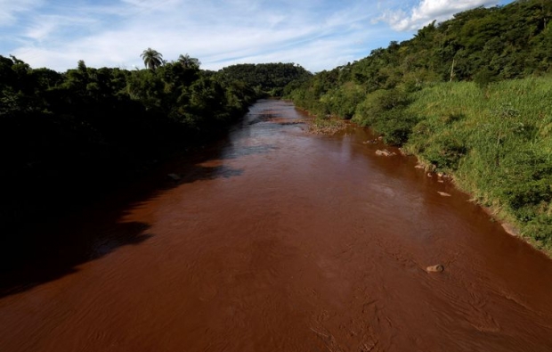 REUTERS/Washington Alves/Direitos Reservados General view of mud-filled Paraopeba river, after a tailings dam owned by Brazilian mining company Vale SA collapsed, in Mario Campos near Brumadinho, Brazil, January 27, 2019. REUTERS/Washington Alves