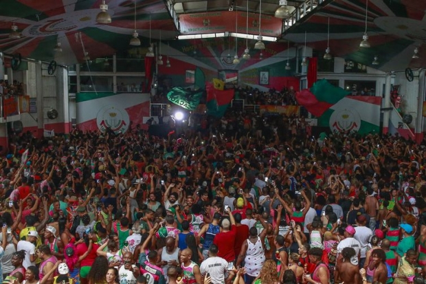 A Estação Primeira de Mangueira é a grande campeã do carnaval carioca