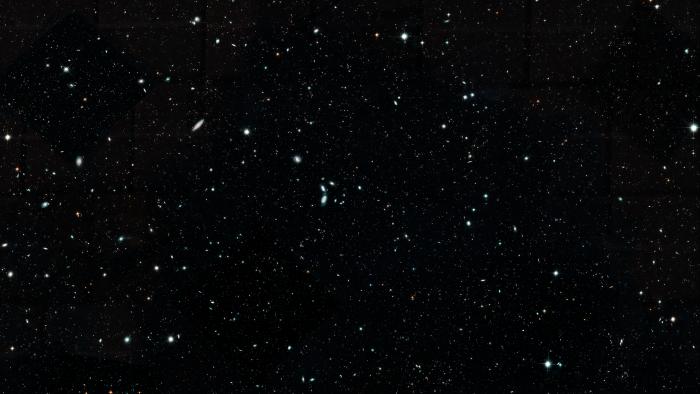 Astrônomos montam mosaico com imagens do Hubble mostrando evolução do universo - 1