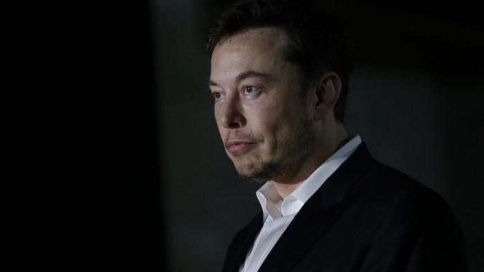 Elon Musk é processado por mergulhador que salvou crianças em caverna tailandesa - 1