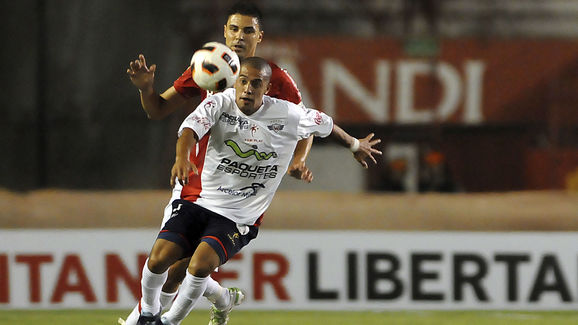 Internacional (BRA) v Jorge Wilstermann (BOL) - Copa Santander Libertadores 2011