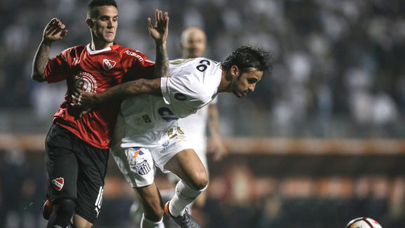 Bryan Ruiz,Fabricio Bustos