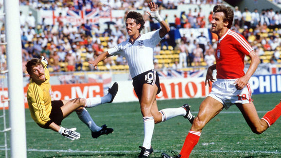 FUSSBALL: NATIONALMANNSCHAFT WM 1986, ENG - POL 3:0