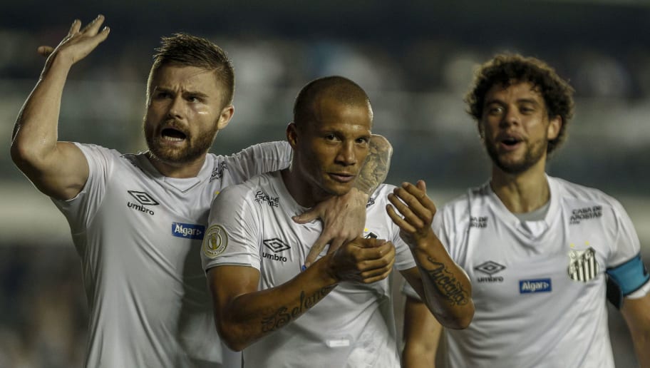 Líder, Santos provoca Corinthians nas redes sociais - 1