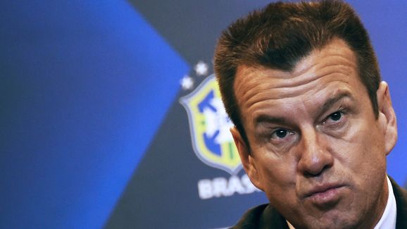 FBL-WC-2014-BRA-DUNGA-PRESSER-PRESENTATION