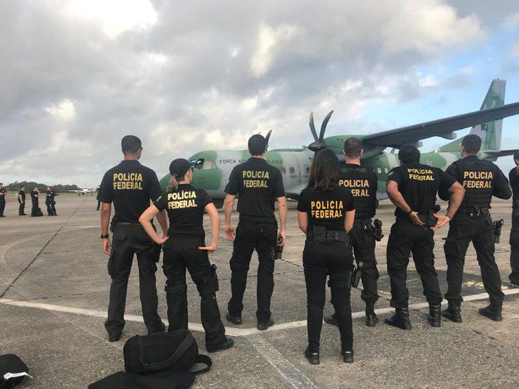 As ações da PF contam com apoio da Receita Federal, do Ministério Público Federal, da Força Aérea Brasileira e do Exército Brasileiro