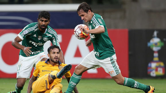 Thiago Santos,Lucas,Gustavo Colman