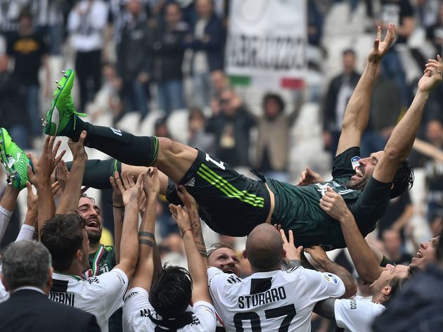 TOPSHOT-FBL-ITA-SERIEA-JUVENTUS-VERONA