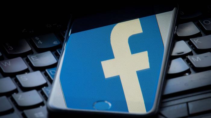 Pesquisa sobre privacidade diz que 48% das pessoas desconfiam do Facebook - 1