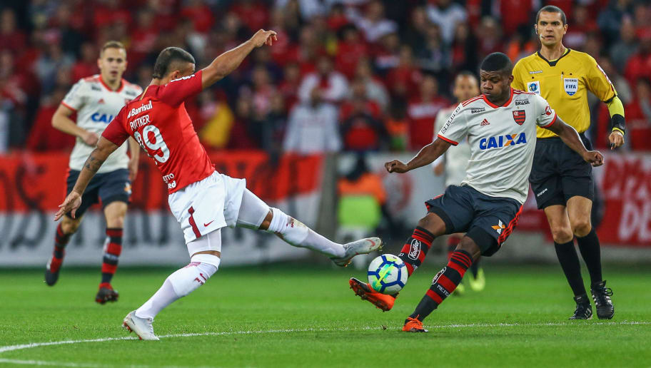 5 grandes eliminatórias que marcaram a história de Flamengo e Internacional - 1