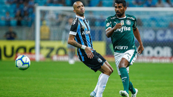 Diego Tardelli,Thiago Santos