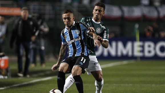 Marcos Rocha,Everton