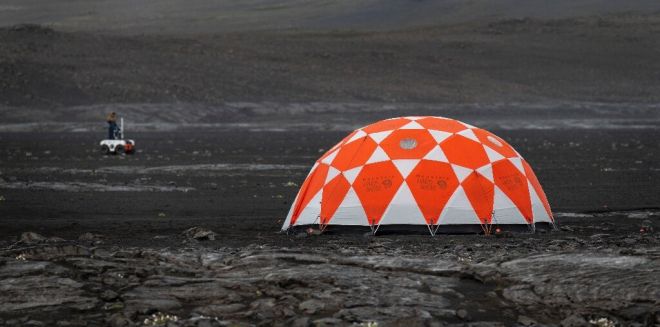 NASA se prepara para próxima missão em Marte em campos de lava na Islândia - 2