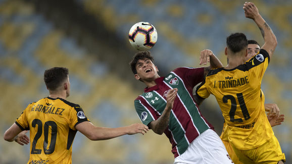 FBL-SUDAMERICANA-FLUMINENSE-PENAROL