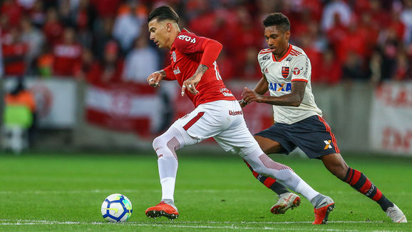 Victor Cuesta,Vitinho