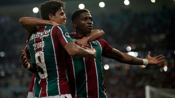FBL-SUDAMERICANA-FLUMINENSE-PENAROL