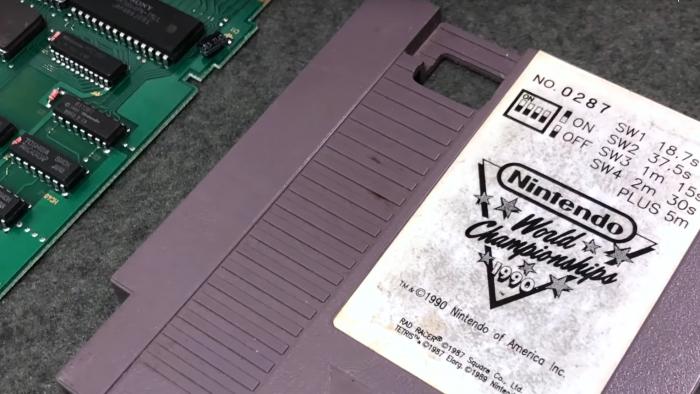Sorte é isso! Rapaz encontra fita rara de NES avaliada em mais de R$ 50 mil - 1