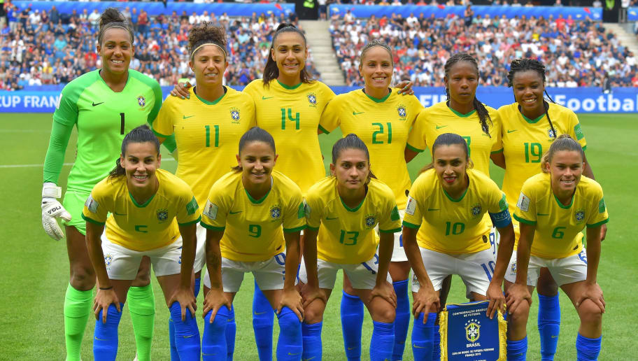 Brasil tem três candidatas disputando vaga na Seleção Feminina da temporada - 1