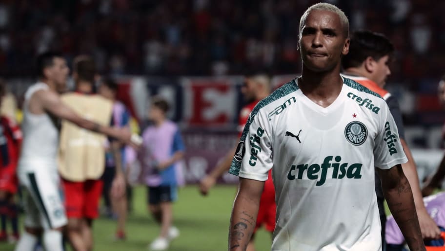 Deyverson quebra o silêncio e se manifesta após ser acusado de racismo em jogo do Palmeiras - 1
