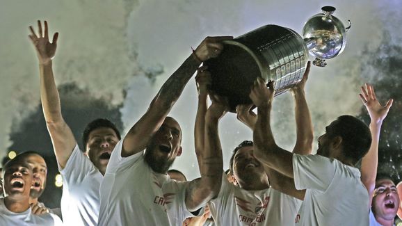 FBL-ARGENTINA-RIVER-LIBERTADORES-CHAMPION-CELEBRATION