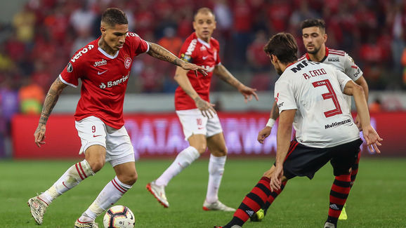 Paolo Guerrero,Rodrigo Lindoso