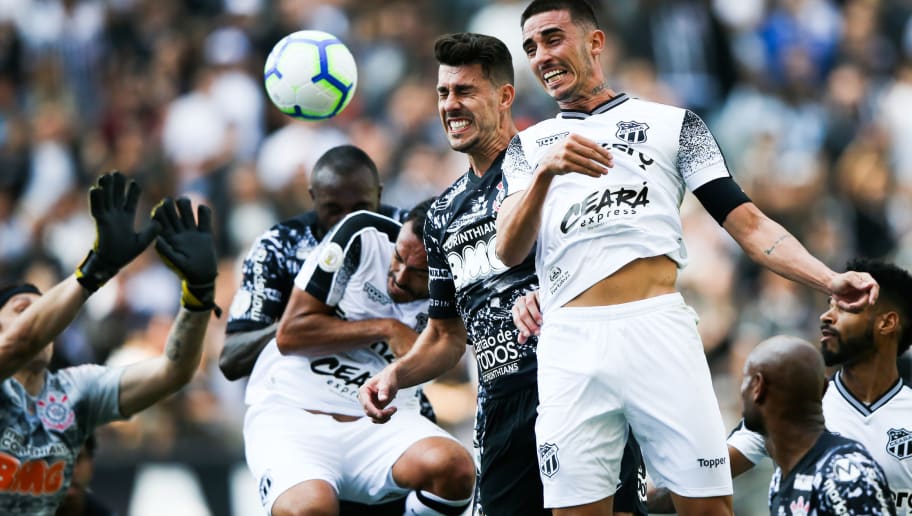 Gols no final das partidas fazem Corinthians se distanciar da liderança - 1