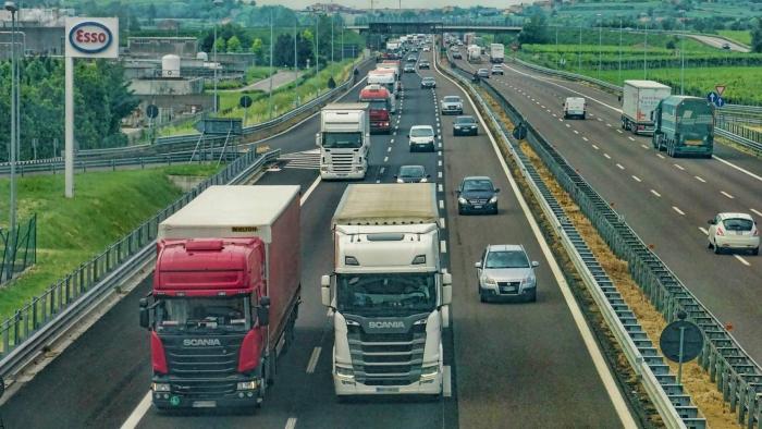 Projeto de Lei do Senado impõe cobertura móvel em rodovias - 1